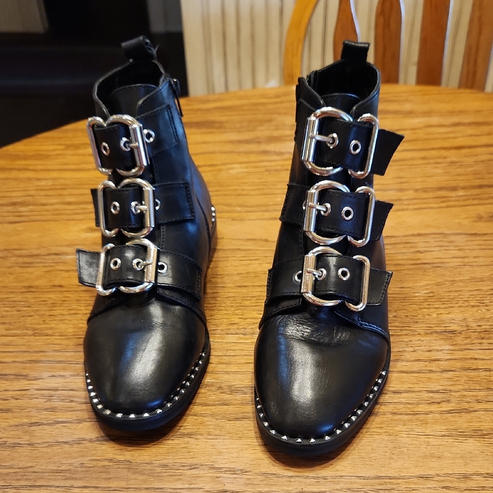 Steve Madden Black Leather Boots with Silver Buckles